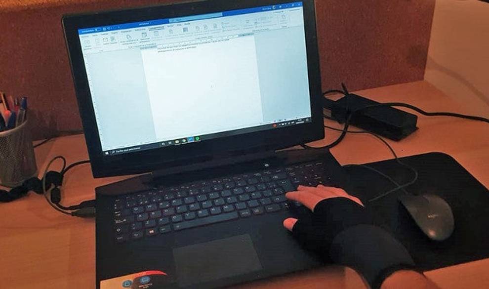 El teletrabajo y nuestros pisos precarios están destrozándonos el cuerpo $!El teletrabajo y nuestros pisos precarios están destrozándonos el cuerpo