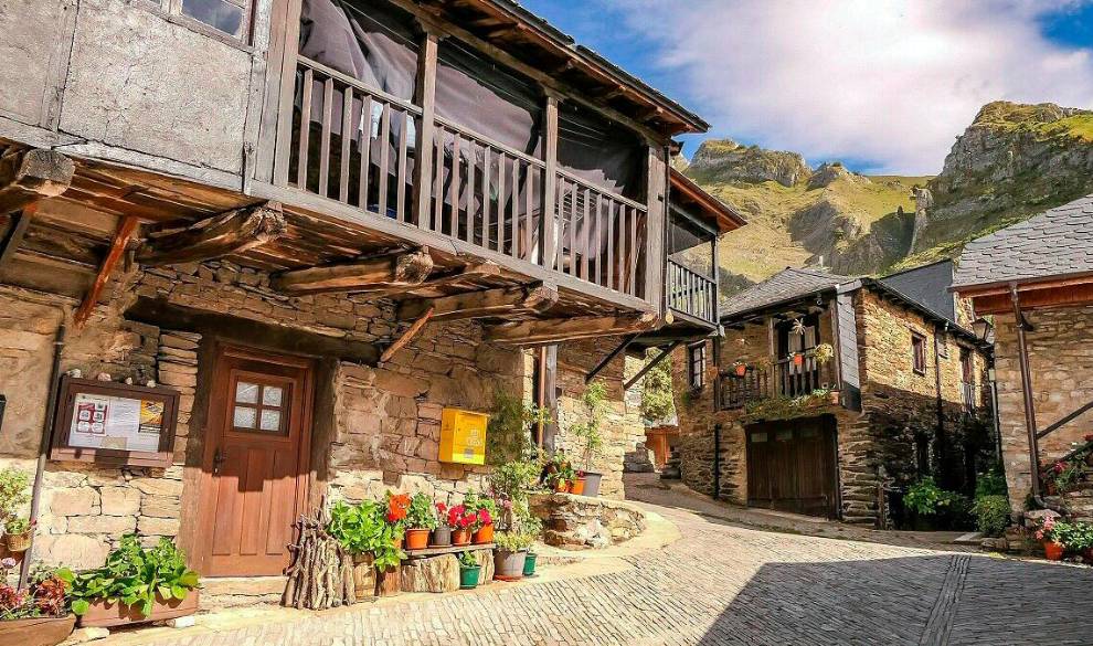 5 pueblos de España para desconectar los datos del móvil y descansar de verdad $!5 pueblos de España para desconectar los datos del móvil y descansar de verdad