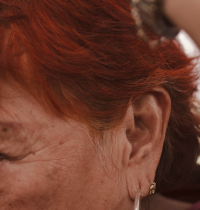Las mujeres de más de 60 años son la gran muralla frente a la ultraderecha