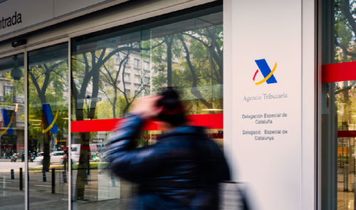 Cuidado con usar IA para la Renta: no siempre está al día de las normativas fiscales