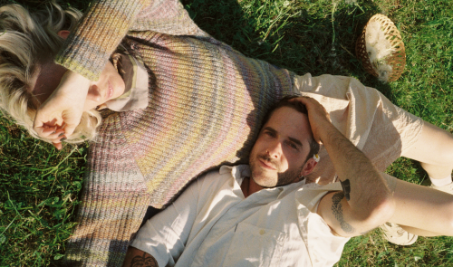 A algunas mujeres les da vergüenza reconocer que tienen novio