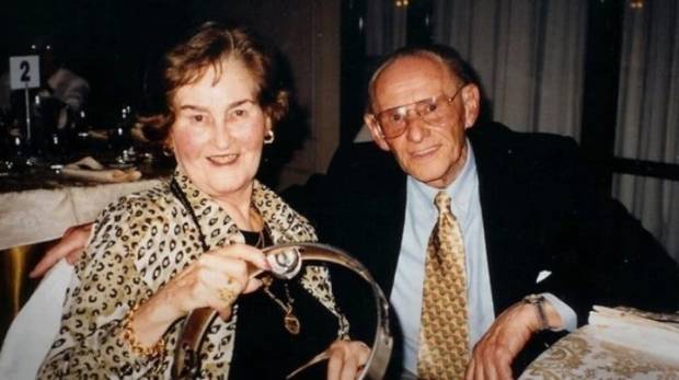 El 'tatuador de Auschwitz' y su historia de amor con una prisionera a la que marcó la piel $!El 'tatuador de Auschwitz' y su historia de amor con una prisionera a la que marcó la piel