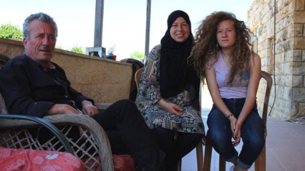 La condena a la palestina Ahed Tamimi es un retrato de lo que el ejército de Israel hace con los menores $!La condena a la palestina Ahed Tamimi es un retrato de lo que el ejército de Israel hace con los menores