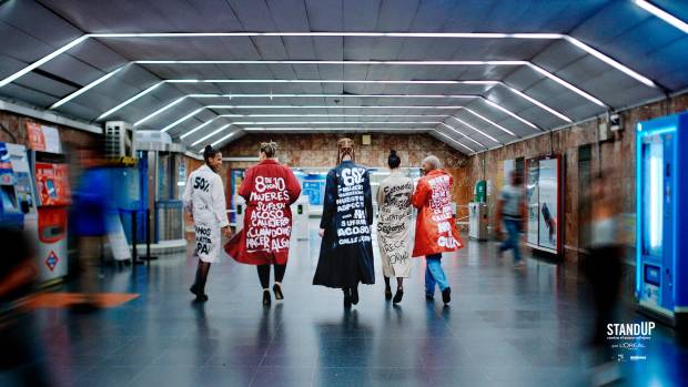 $!El programa Stand Up de L’Oréal Paris te enseña a reaccionar si presencias o sufres una situación de acoso callejero