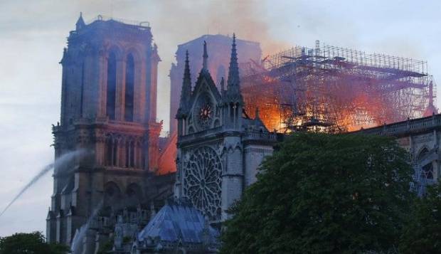 Qué sabemos de las causas y las pérdidas artísticas del incendio de Notre Dame de París $!Qué sabemos de las causas y las pérdidas artísticas del incendio de Notre Dame de París