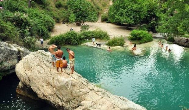 9 piscinas naturales brutales para refrescarte en verano $!9 piscinas naturales brutales para refrescarte en verano