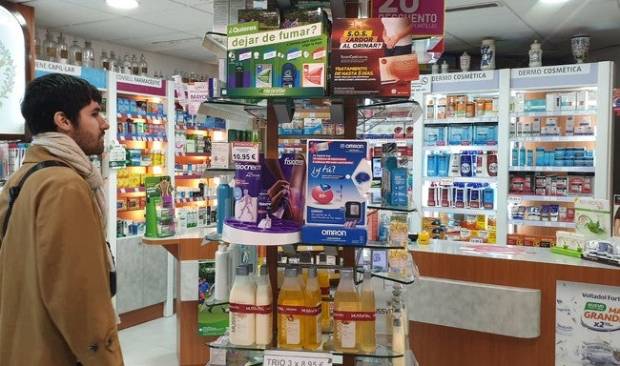 Yonkis del Respibien, hipocondríacos y condones XL: los horrores diarios de trabajar en una farmacia $!Yonkis del Respibien, hipocondríacos y condones XL: los horrores diarios de trabajar en una farmacia