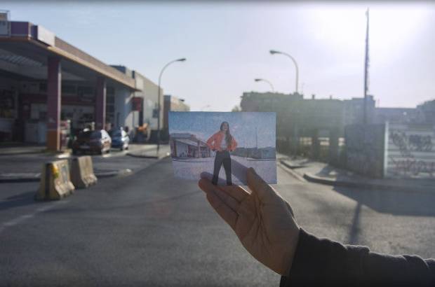 Un paseo por el extrarradio barcelonés que Rosalía llenó de arte en sus videoclips $!Un paseo por el extrarradio barcelonés que Rosalía llenó de arte en sus videoclips