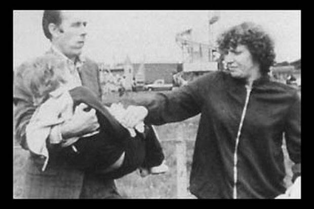 Bailar hasta morir y otras psicosis colectivas que han dejado cientos de víctimas $!Bailar hasta morir y otras psicosis colectivas que han dejado cientos de víctimas
