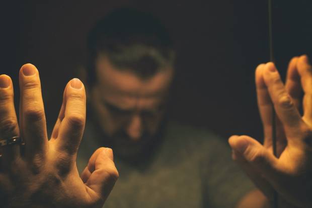 La razón por la que te sientes incómodo cada vez que te hacen un cumplido $!La razón por la que te sientes incómodo cada vez que te hacen un cumplido