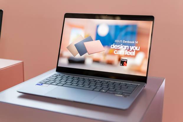 $!ASUS presenta en Madrid el Zenbook 14, el portátil que sabe hacerlo todo bien