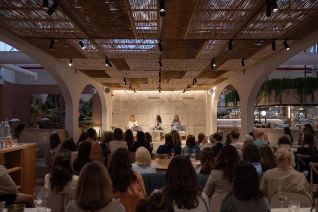 Geopolítica en femenino: dos voces imprescindibles del periodismo internacional se dan cita en Juno House $!Geopolítica en femenino: dos voces imprescindibles del periodismo internacional se dan cita en Juno House