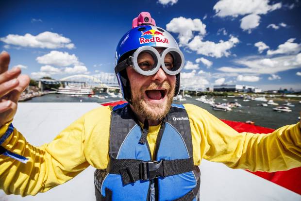 $!Event Participants compete at Red Bull Flugtag in Cincinnati, Ohio, USA on August 12, 2023. // Chris Tedesco / Red Bull Content Pool // SI202308130108 // Usage for editorial use only //