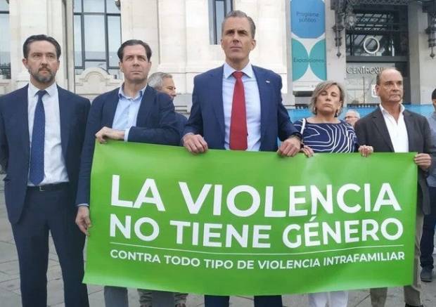 Soy mujer y todavía me persigue el maltrato de mi exnovia $!Soy mujer y todavía me persigue el maltrato de mi exnovia