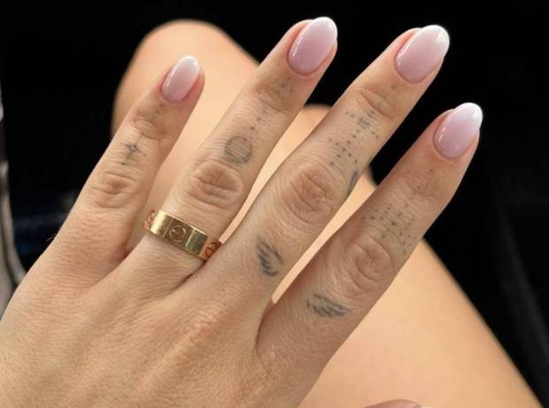 $!6 celebrities y sus inspiradoras manicuras otoñales