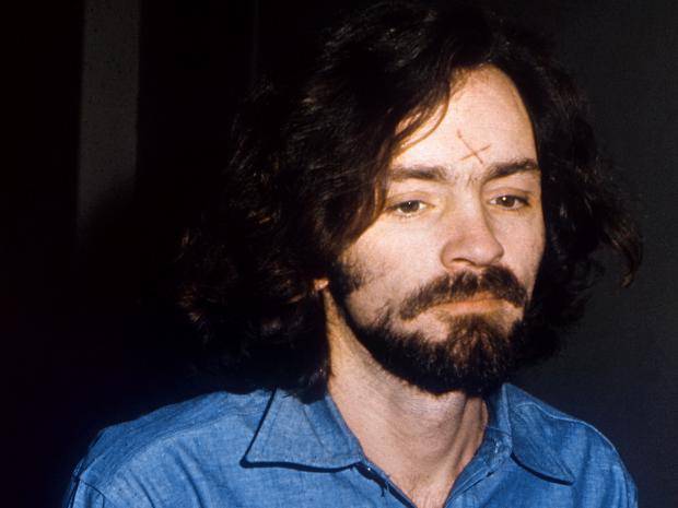 Muere a los 83 años el famoso y retorcido asesino en serie Charles Manson $!Muere a los 83 años el famoso y retorcido asesino en serie Charles Manson