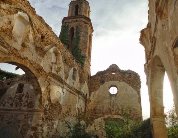 Me juego la vida colándome en sitios abandonados para petarlo en Instagram $!Me juego la vida colándome en sitios abandonados para petarlo en Instagram