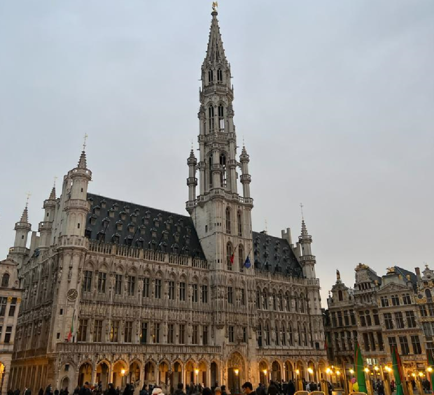 $!La Grand Place, Bruselas
