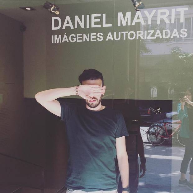 Este Fotógrafo Se Burla De La Ley Mordaza Y Censura Imágenes Hechas Por La Policía $!Este Fotógrafo Se Burla De La Ley Mordaza Y Censura Imágenes Hechas Por La Policía