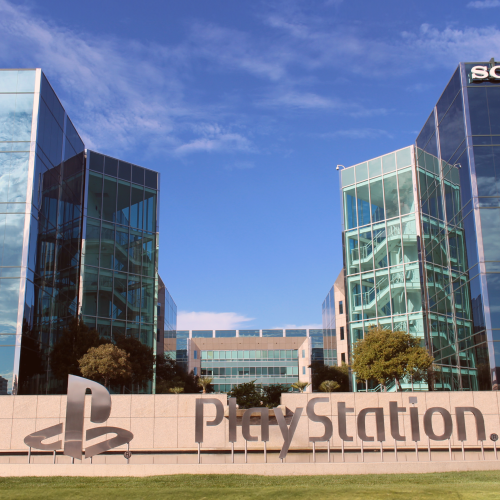 Críticas a Sony tras confirmar que dejará de vender juegos de Playstation en formato físico en 2028