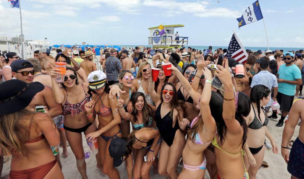 Miami Beach declara la guerra al turismo de borrachera