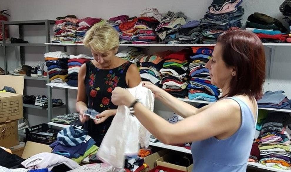 Estos vecinos de Tarifa lo están dando todo por ayudar a los inmigrantes $!Estos vecinos de Tarifa lo están dando todo por ayudar a los inmigrantes