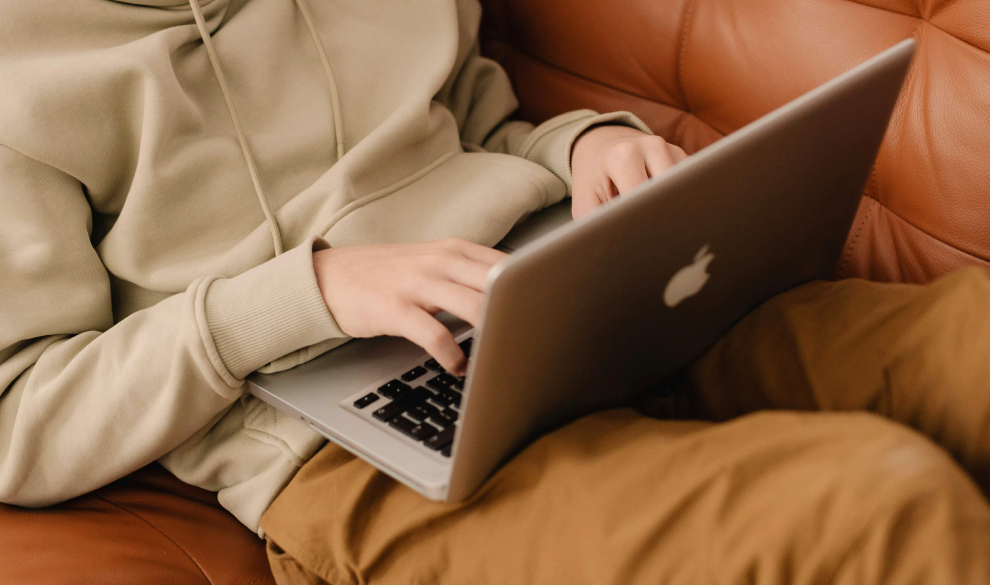 El inicio del consumo de porno baja a entre 8 y 13 años