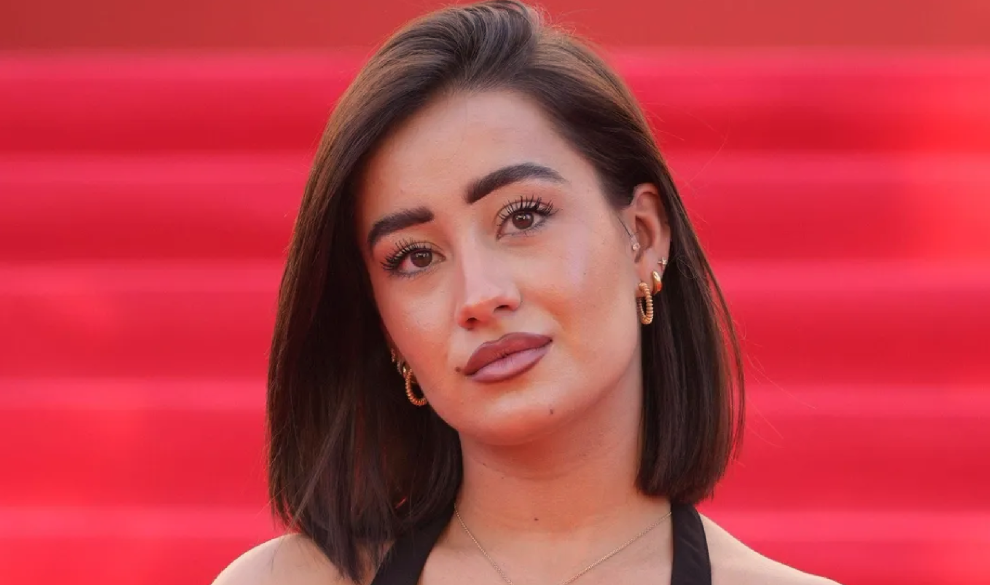 Preguntamos a las celebrities si debes compartir tu ubicación con tus amigos o no