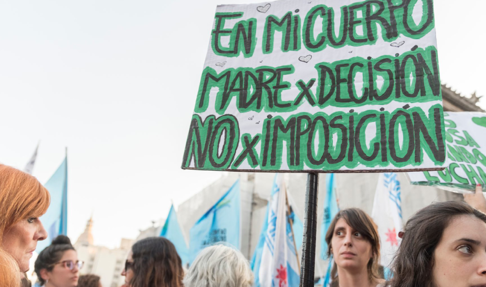 El desigual acceso al aborto entre las diferentes comunidades autónomas