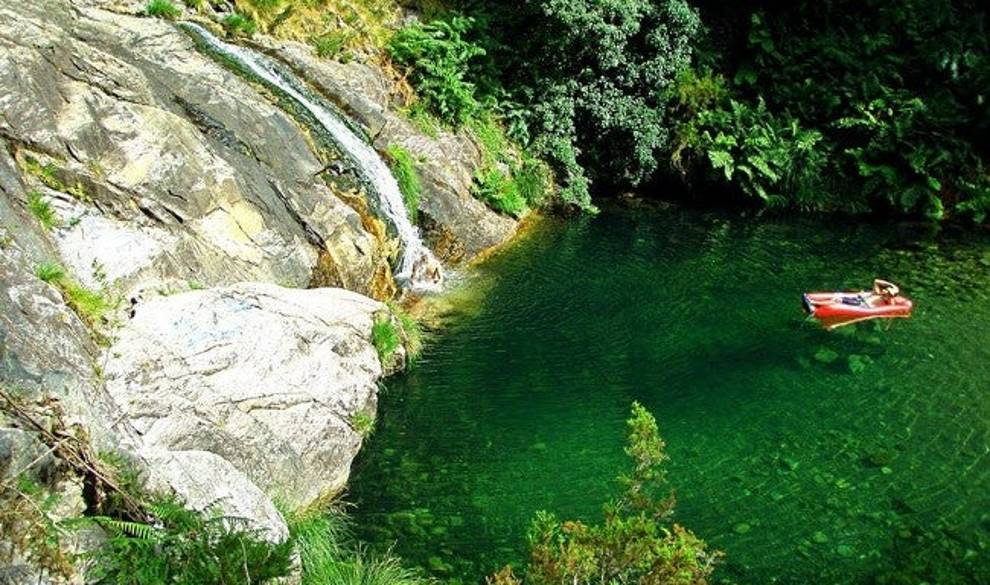 9 piscinas naturales brutales para refrescarte en verano $!9 piscinas naturales brutales para refrescarte en verano