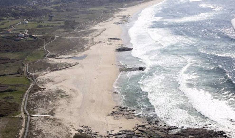 Playas y calas españolas perfectas para iniciarte en el nudismo este verano $!Playas y calas españolas perfectas para iniciarte en el nudismo este verano