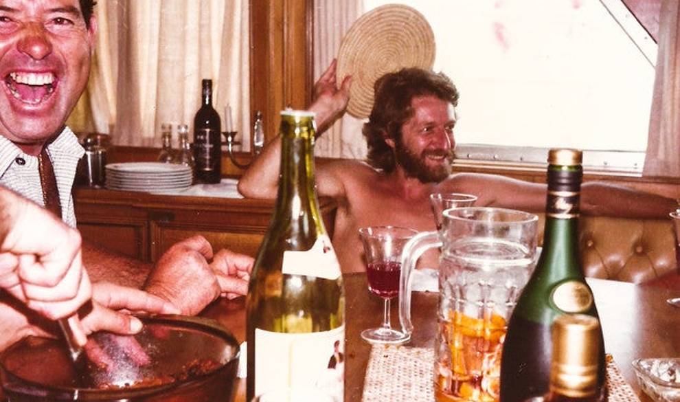 Yates, champán y glamour en Francia: la vida secreta de mi padre $!Yates, champán y glamour en Francia: la vida secreta de mi padre