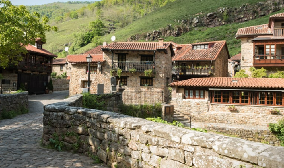 10 pueblos fresquitos y muy verdes para escapar del calor este verano $!10 pueblos fresquitos y muy verdes para escapar del calor este verano