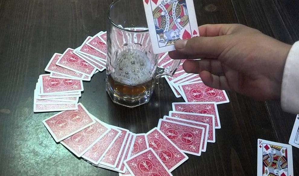 Los mejores juegos de beber para pillar una buena taja sin darse ni cuenta $!Los mejores juegos de beber para pillar una buena taja sin darse ni cuenta