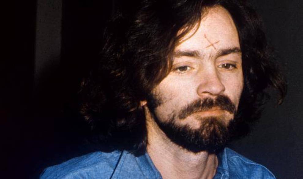 Muere a los 83 años el famoso y retorcido asesino en serie Charles Manson $!Muere a los 83 años el famoso y retorcido asesino en serie Charles Manson