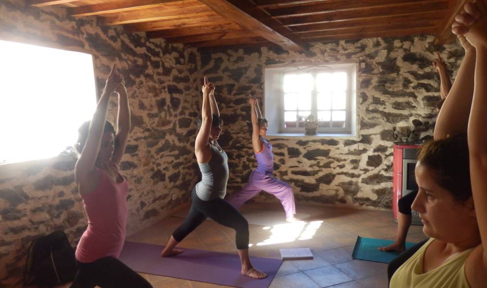 escuela-yoga-codigonuevo $!escuela-yoga-codigonuevo
