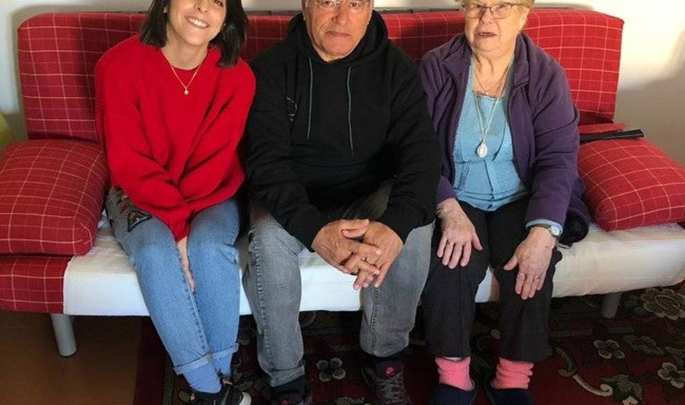 Por favor, ve a visitar a tu abuela $!Por favor, ve a visitar a tu abuela
