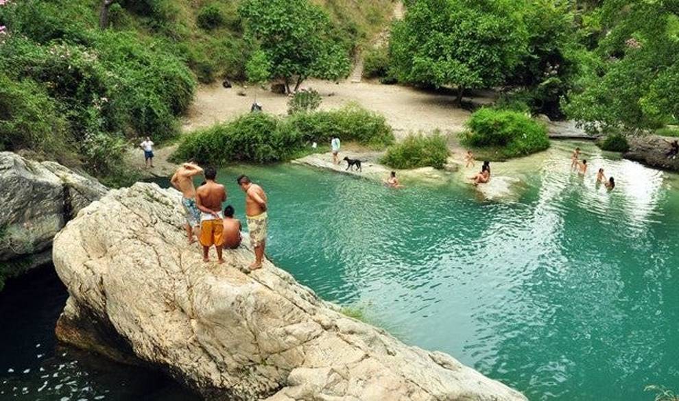 9 piscinas naturales brutales para refrescarte en verano $!9 piscinas naturales brutales para refrescarte en verano
