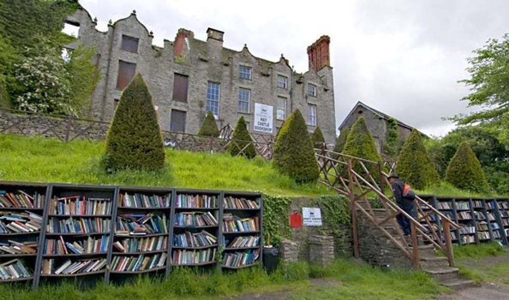 $!Hay-on-Wye es el pueblecito donde las calles están repletas de libros cada día del año