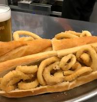 Así es el bocata de calamares más bueno de Madrid