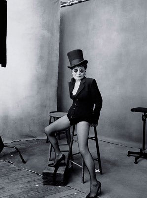 $!Yoko Ono