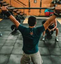 Esta es la razón por la que debes incluir el crossfit en tu vida