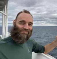 Este hombre visitó todos los países del mundo sin subirse a un avión