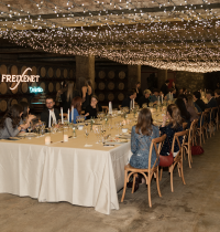 Deleito y Freixenet transforman las Cavas Freixenet en un escenario sensorial que fusiona gastronomía, cava y ópera
