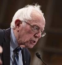 Bernie Sanders reclama un impuesto sobre los robots para salvar a la clase trabajadora