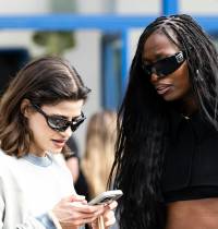 Cuantos más contactos tienes más te polarizas