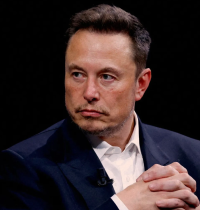 Musk funda un partido político para rivalizar con Trump