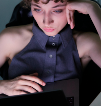 Un trabajador medio tendría que trabajar un siglo para ganar el salario anual de un ejecutivo