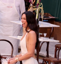 Dua Lipa pagó casi 6.000 euros a vecinos de Palermo por las molestias causadas por su boda