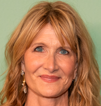 La actriz de Jurassic Park reconoce ahora que la brecha de edad de su romance en la peli era inapropiada